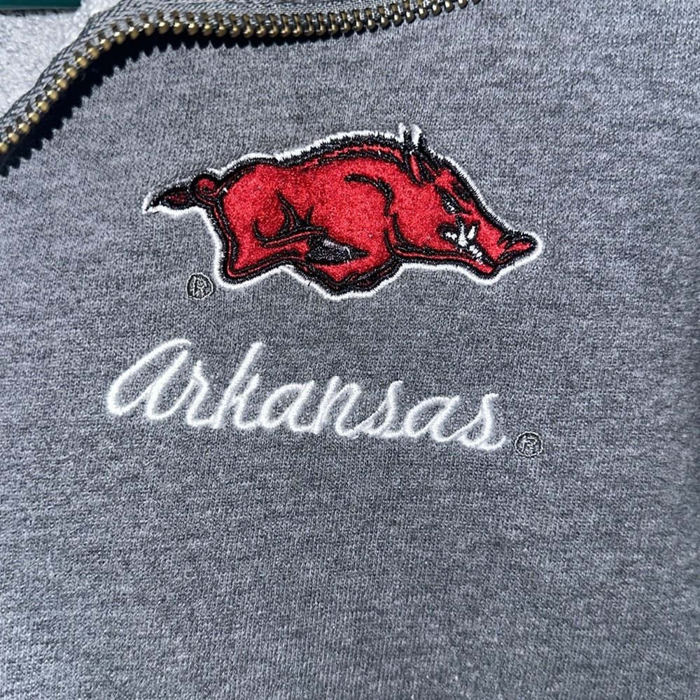 Arkansas Razorbacks pullover - Picture 2 of 4